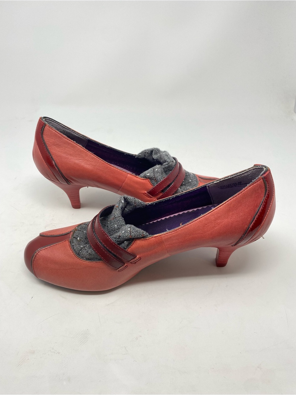 Poetic License Love Letter Mary Jane Red Leather Heels Gray Fabric Trim Retro - Picture 8 of 12